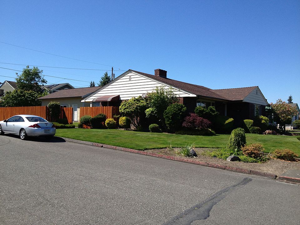 House view from Colby and 8th street