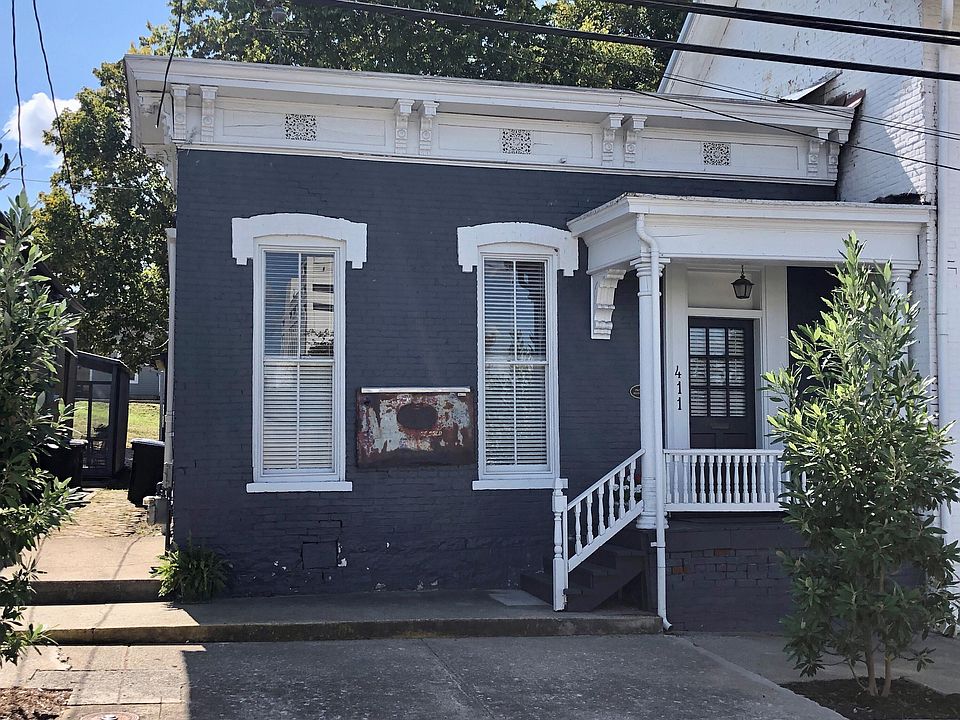 1st image of 411 W Broadway St