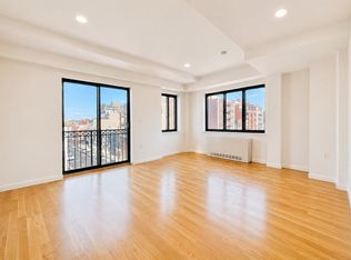 3110 23rd St APT 5B, Astoria, NY 11106