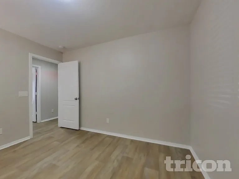 11446 W Roanoke Dr — Photo 13