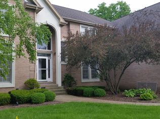 22801 N South Woodcrest Ln, Kildeer, IL 60047