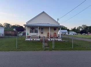 1820 North St, Stockport, OH 43787