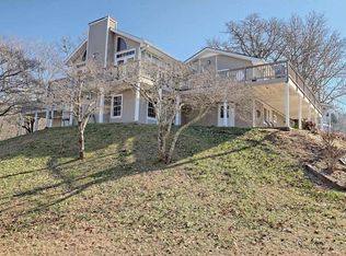 385 Chancey Dr, Hiawassee, GA 30546