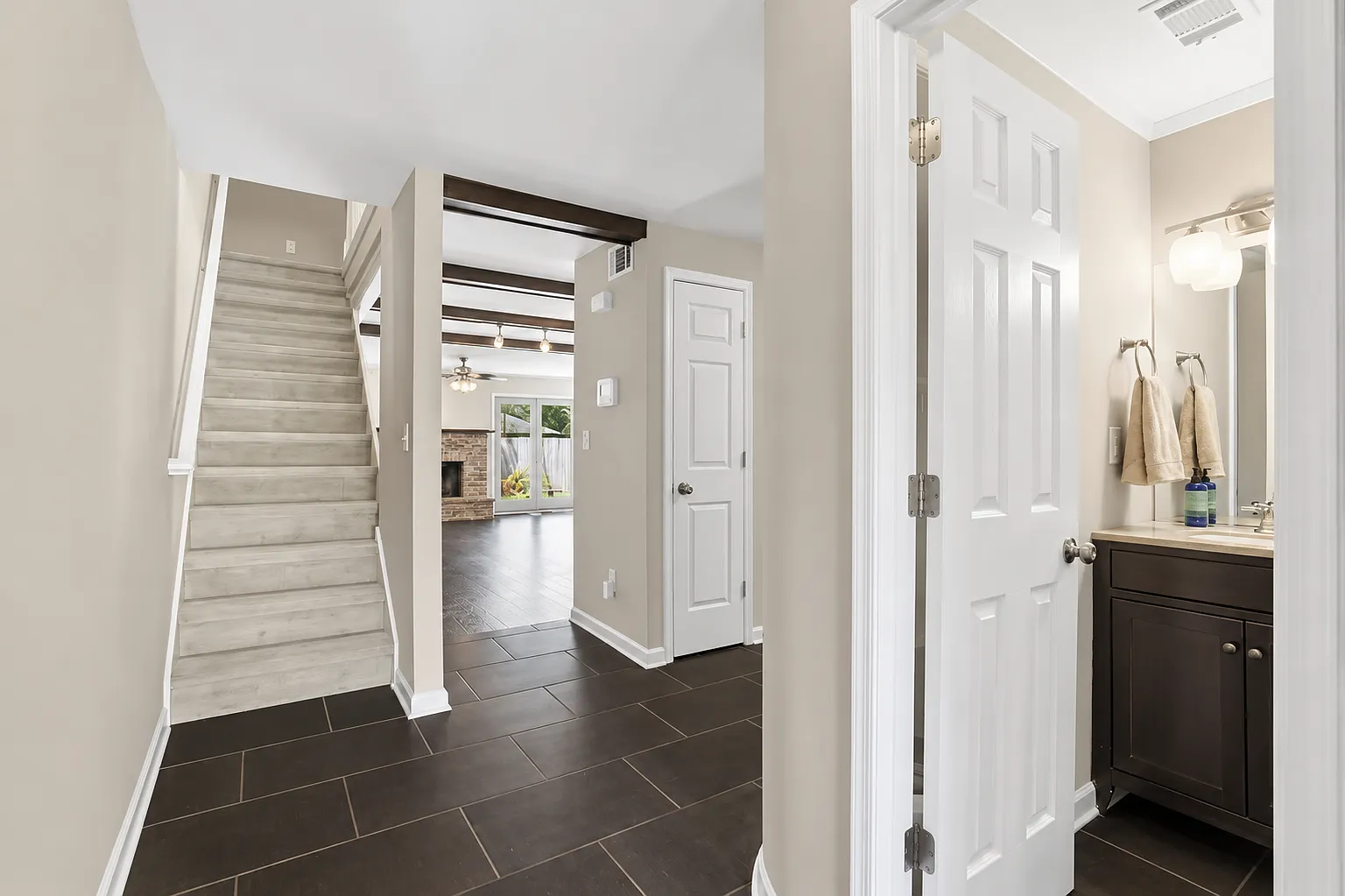 334 Home Park Avenue Northwest - 1 — Photo 4