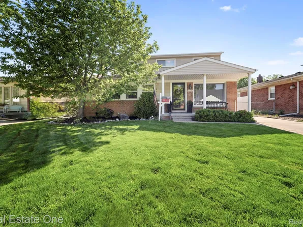16037 Cameron St, Southgate, MI 48195