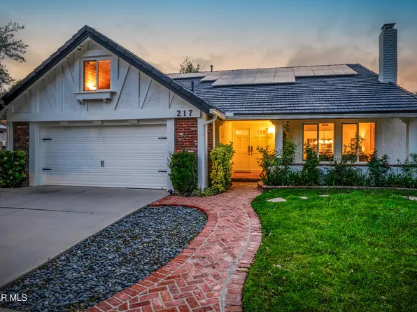 217 Parkview Dr, Oak Park, CA 91377