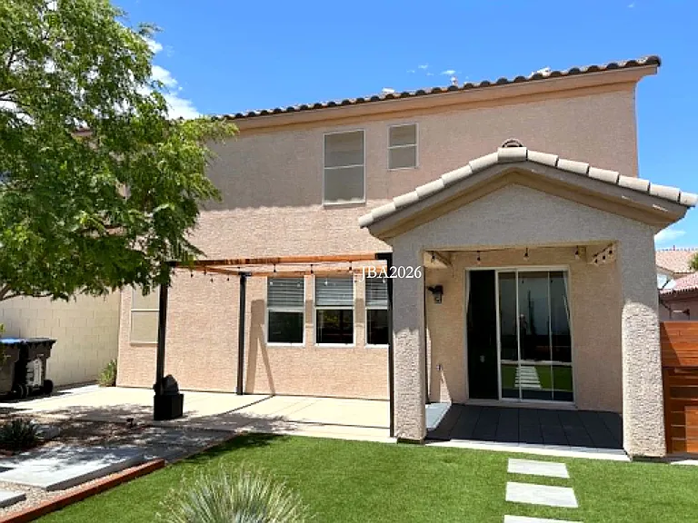 209 Willow Pond Ct — Photo 3