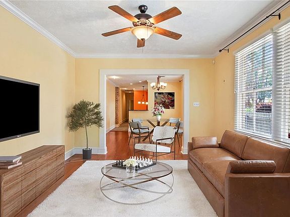 2nd image of 5555 Rosemary Pl #5555
