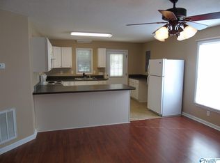 507 Steakley Rd, New Market, AL 35761