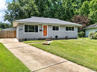 800 Crowder Dr, Florissant, MO 63031