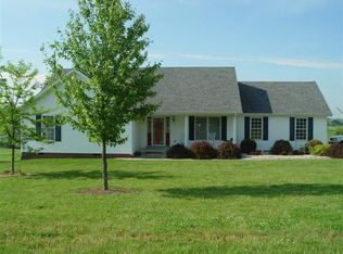 1420 Cummins Ferry Rd, Salvisa, KY 40372