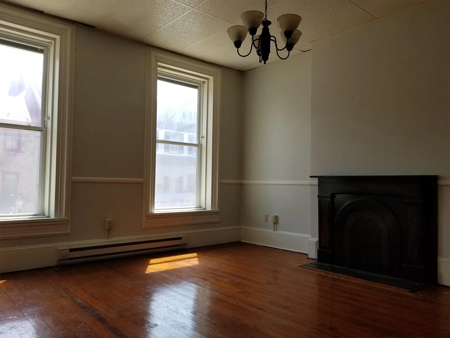 4 Frederick St — Photo 3