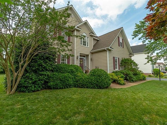 2nd image of 6034 Pond Place Way