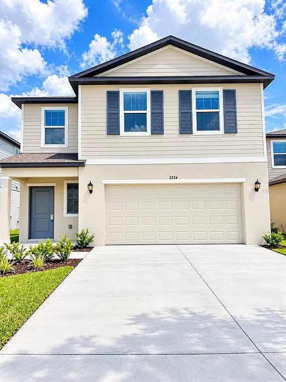 5 bed, 3.0 bath, 2200 sqft, $2,550 — Photo 1