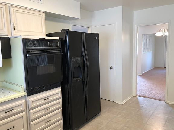 5th image of 10347 W Mission Ln