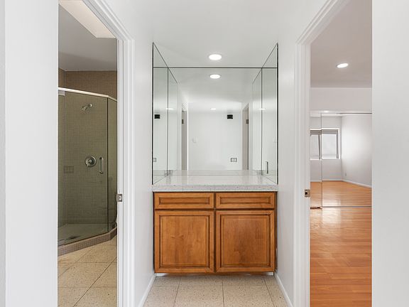 3rd image of 48071 Birdie Way #48071