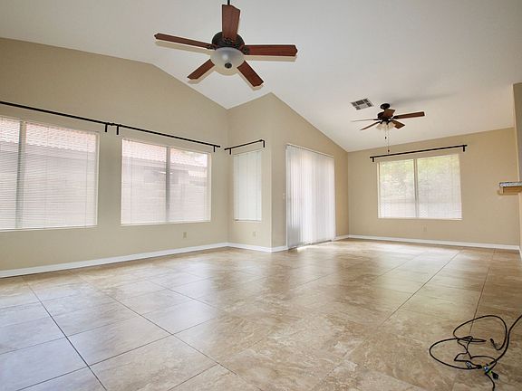 3rd image of 4153 W Park Ave