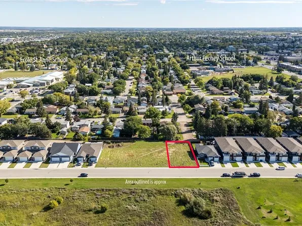 2560 Woodbridge DRIVE, Prince Albert, SK S6W 0A7