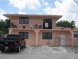 2nd image of 710 NE 131st St #A