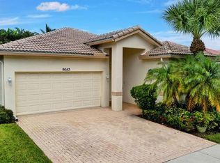 9643 Sandpiper Ln, West Palm Beach, FL 33411