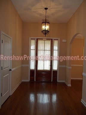 2nd image of 435 Whispering Creek Dr