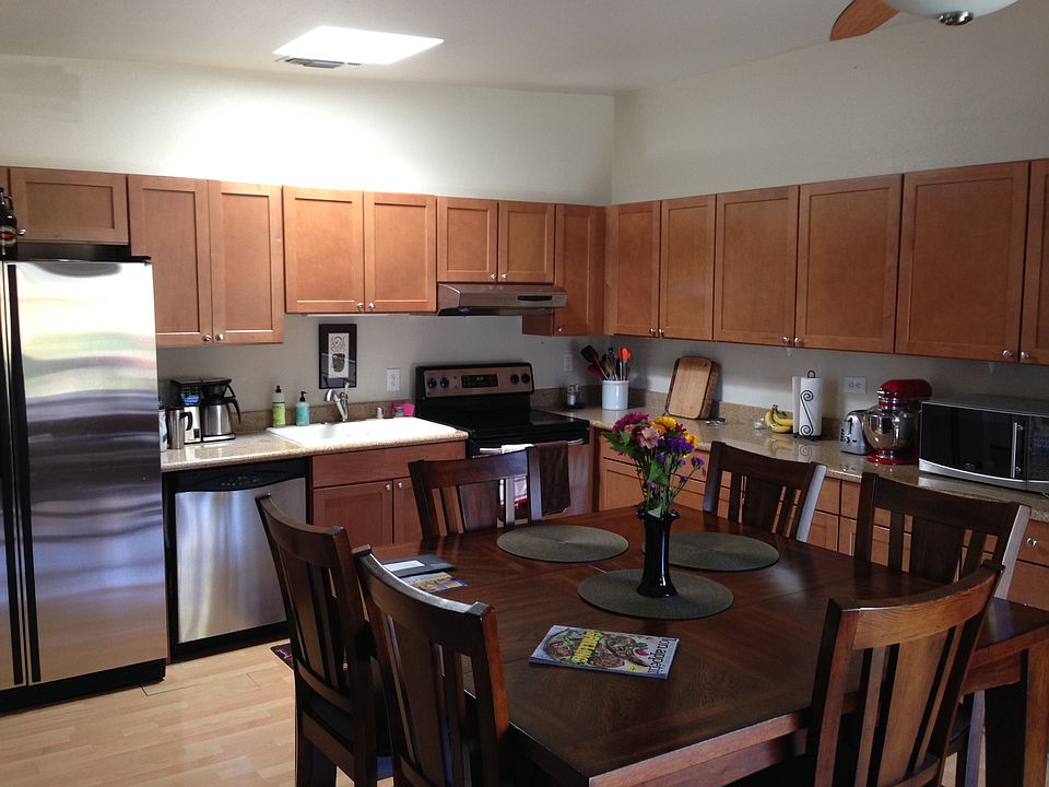 1st image of 3010 Corona Dr