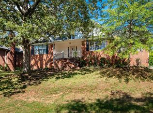 8100 Coleridge Dr, N Little Rock, AR 72116