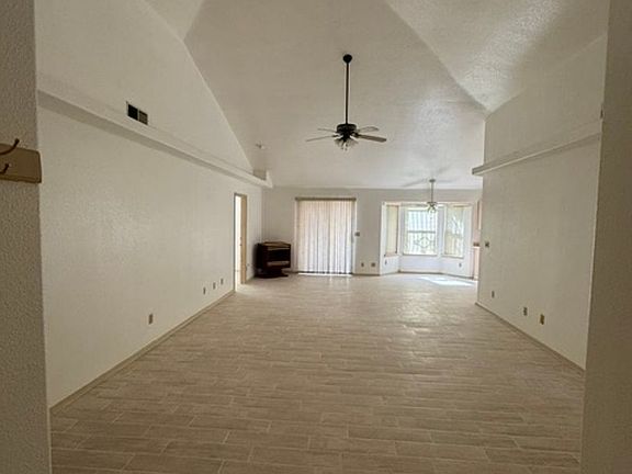 5th image of 4894 Arena Dr