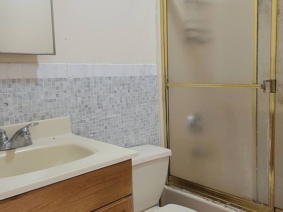 5th image of 514 Beach 32 St