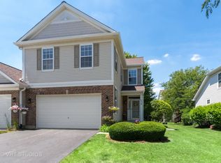 436 Mayborne Ln, Geneva, IL 60134