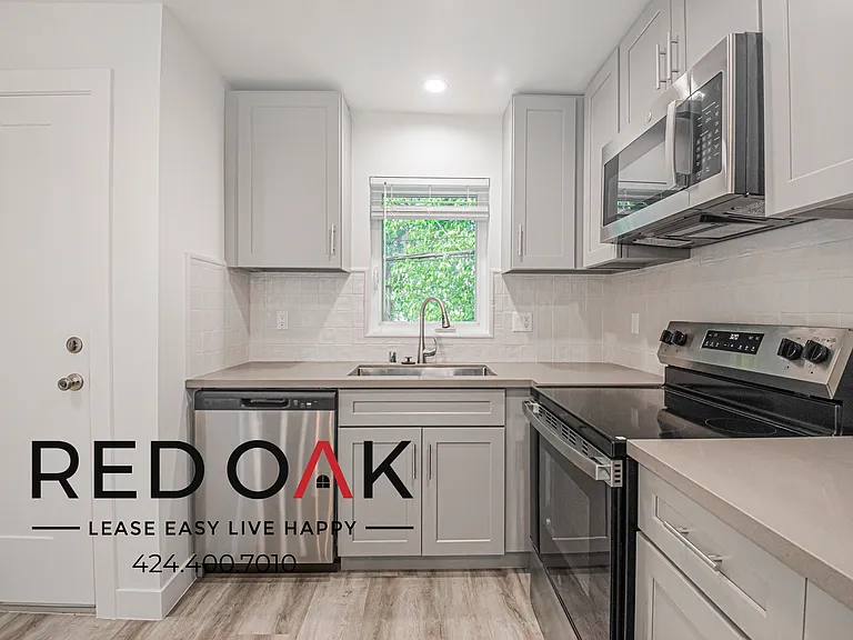 313.5 S Detroit St #313.5 — Photo 5