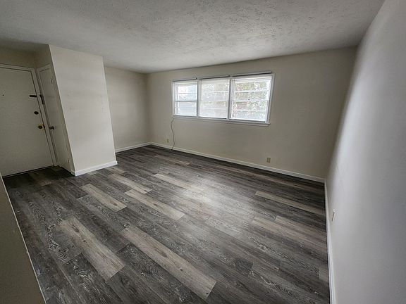 5th image of 505 Wilshire Dr APT 7