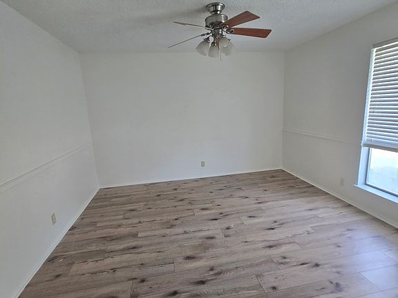5th image of 1616 Woodhill Dr