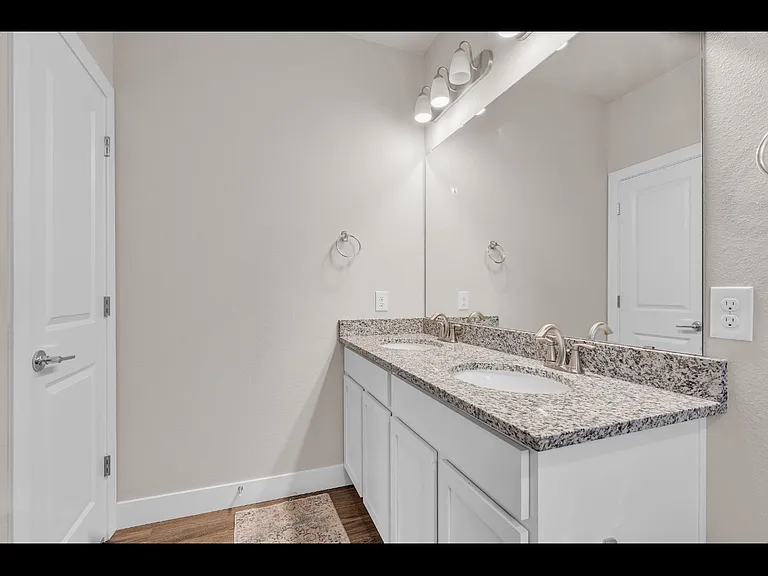 14331 E Tennessee Ave #101 — Photo 10