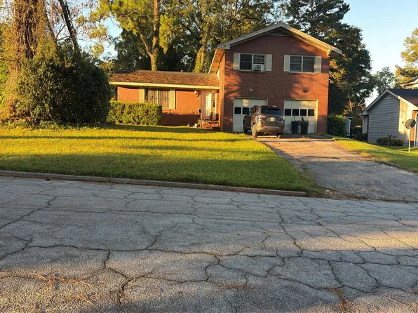 2213 Rolling View Dr, Decatur, GA 30032
