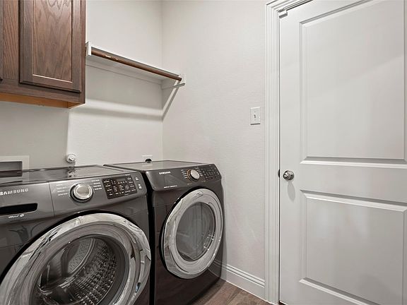 5th image of 4121 Beamer Dr