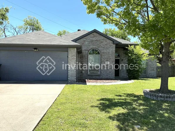 205 Falling Leaves Trl, Royse City, TX 75189