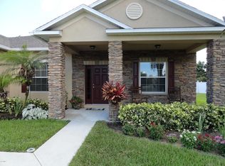 576 L M Davey Ln, Titusville, FL 32780