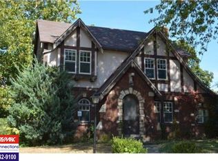 602 E Miami St, Paola, KS 66071