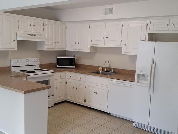 4th image of 6119 Hokie Ct