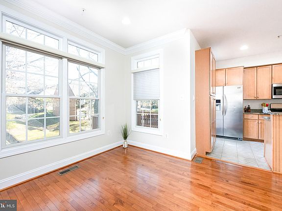 4th image of 12019 Montrose Park Pl