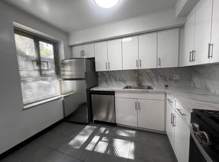 196-63 69th Ave #2C, Fresh Meadows, NY 11365