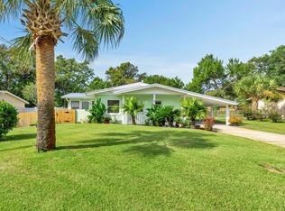 30 Hemlock Dr, Fort Walton Beach, FL 32548