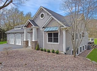 N7391 Lost Nation Rd, Elkhorn, WI 53121