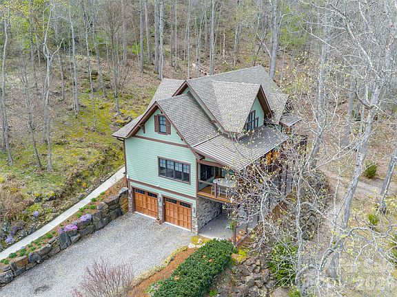 4th image of 711 Winfield Dr