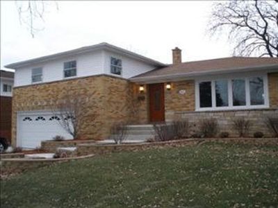 1611 N 9th Ave, Melrose Park, IL, 60160