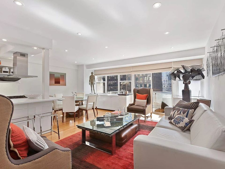 1st image of 58 W 58th St APT 11E