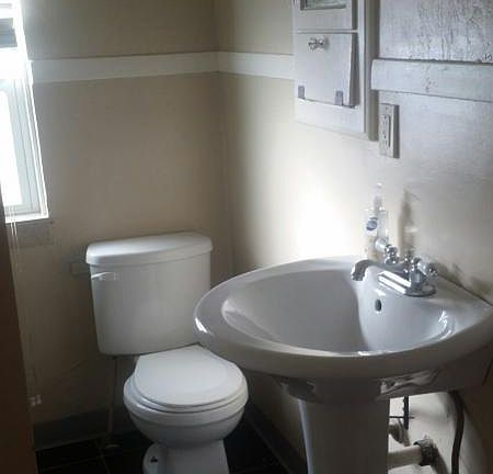 5th image of 1320 N Irwin St #3