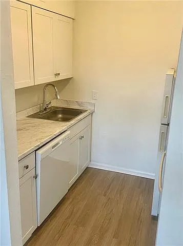 2100 Pasadena Ave #309 — Photo 2