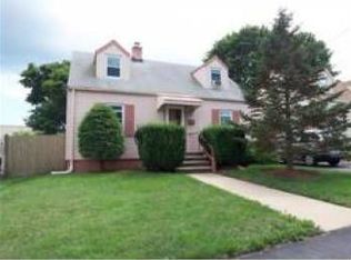 125 Derby Rd, Revere, MA 02151